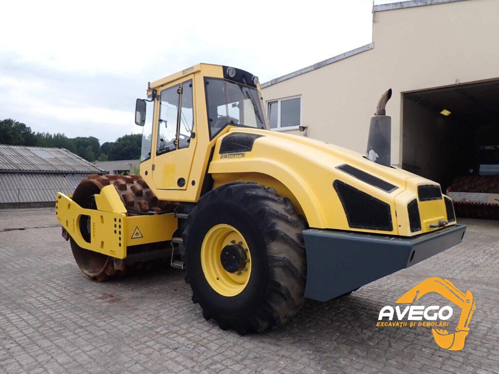 inchiriere cilindru compactor