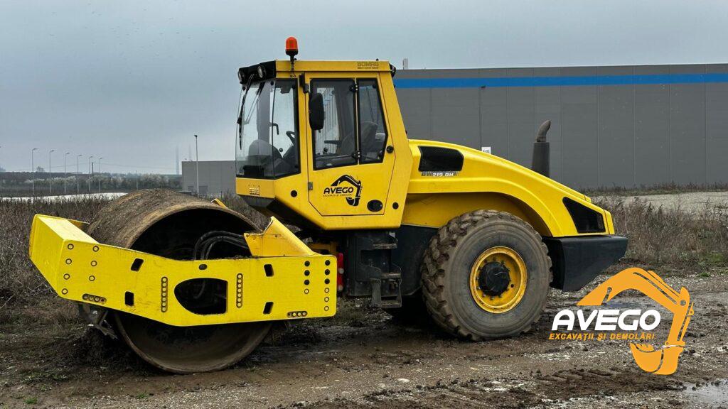 inchiriere cilindru compactor